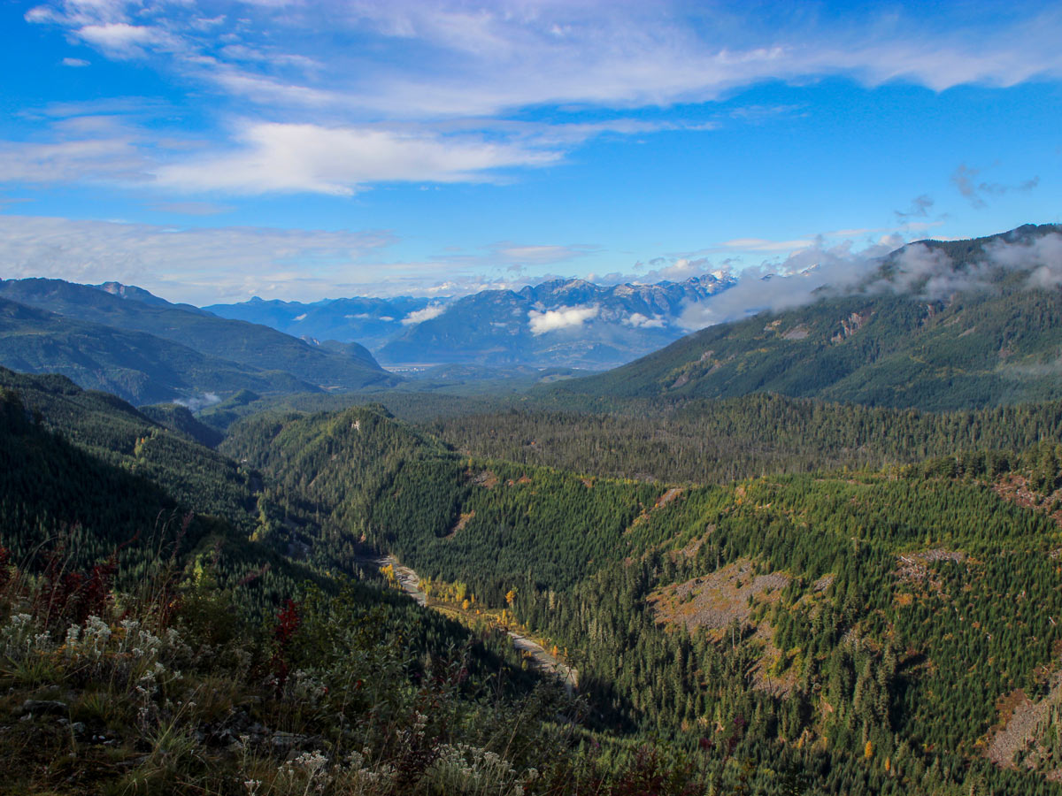 The Prow lookout along hike to Watersprite Lake Squamish