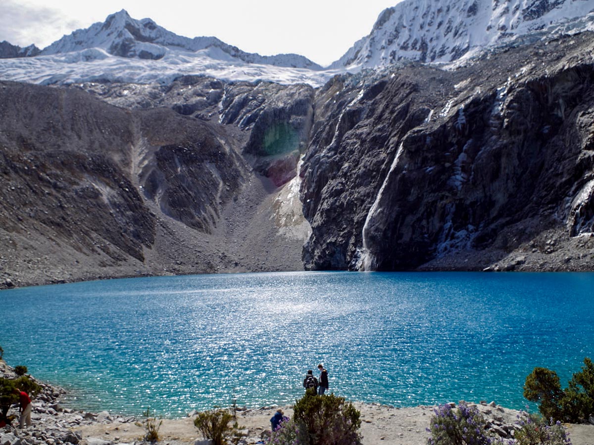 Huaraz mountain scenery at Lake 69