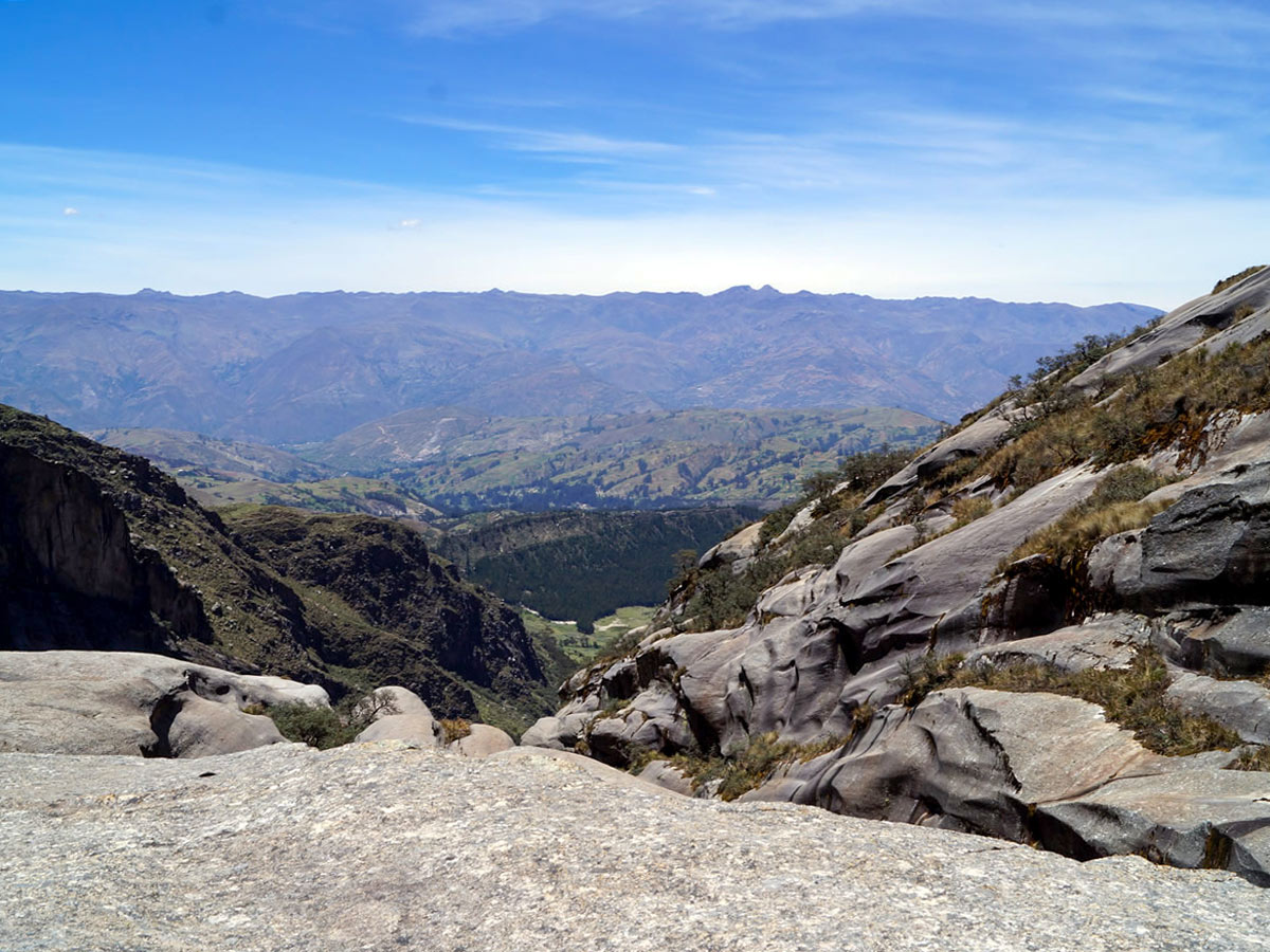 beautiful hiking aroung Lake Auquicocha in Huaraz