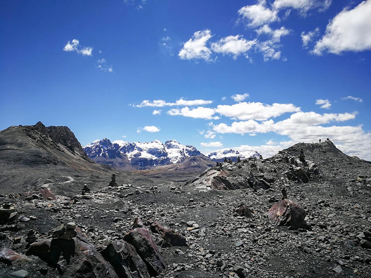 Rocky trail to Pastoruri Glacier