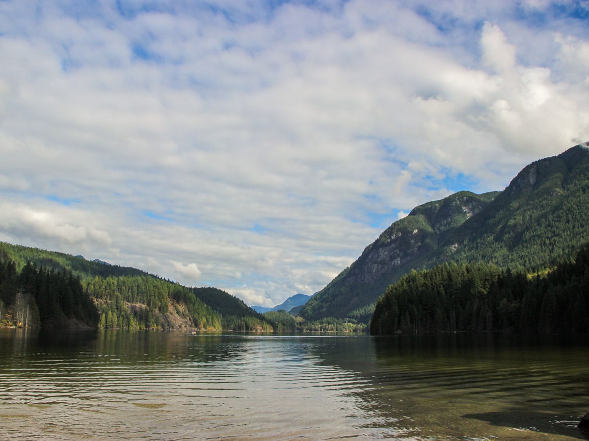 Beautiful BC mountains and clear water at Diez Vista near Vancouver Canada