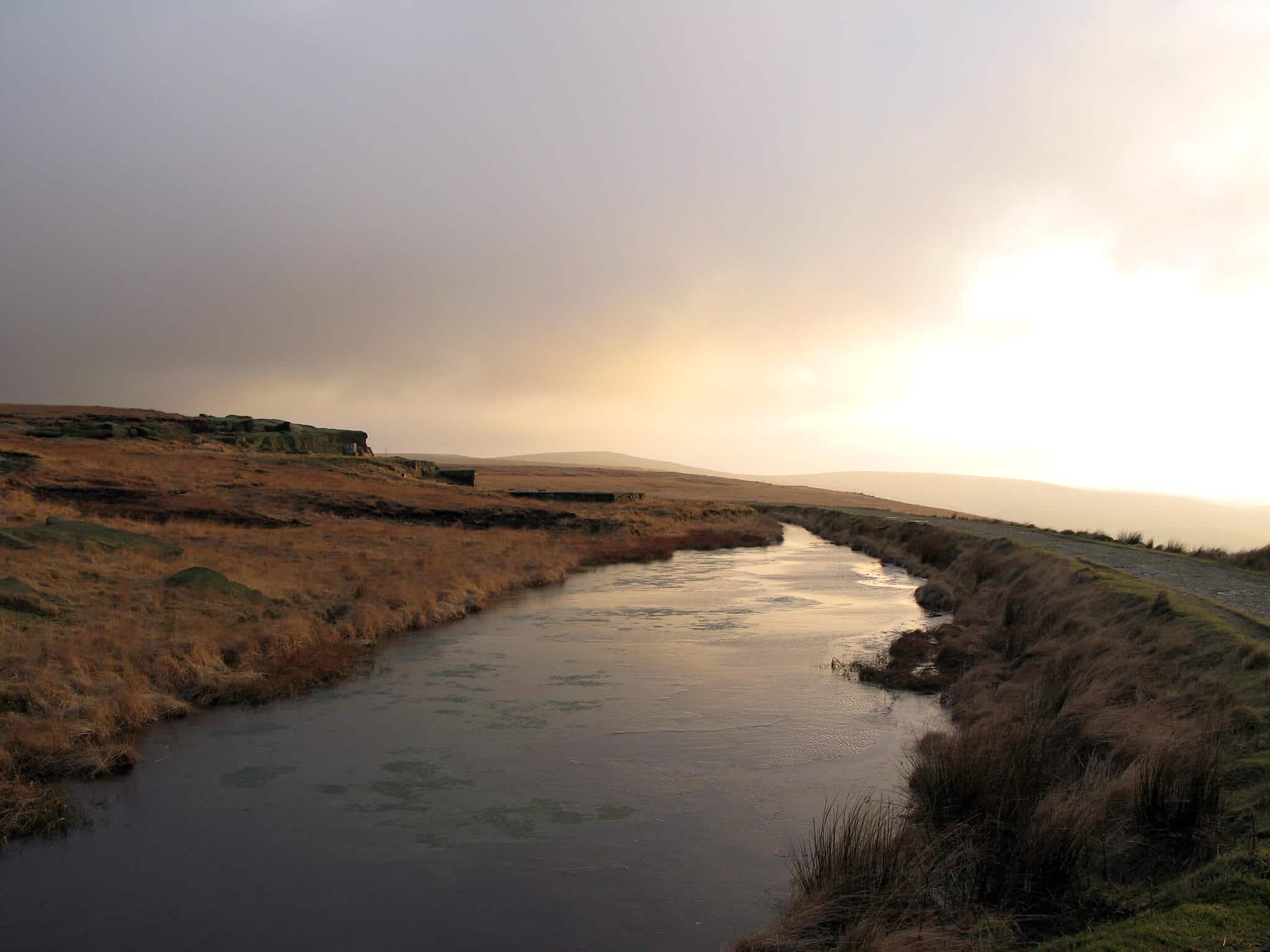 Pennine Way looking south to Blackstone Edge