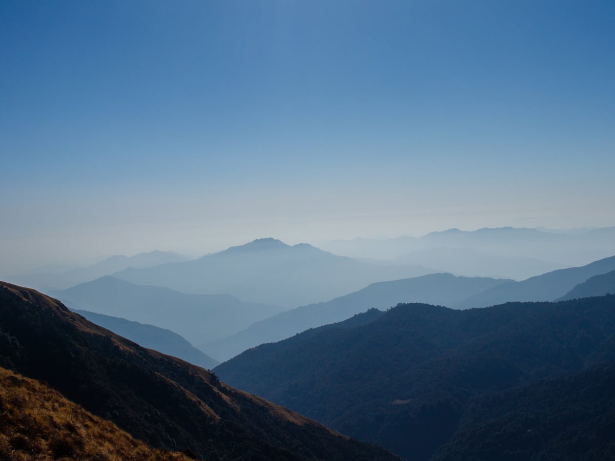 Hazy views (Poon Hill Trek)