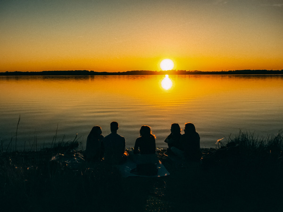 Picnic by the water