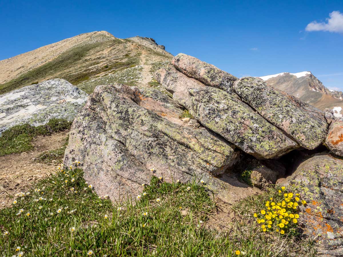 Beautiful boulders of Two O clock Ridge Trail