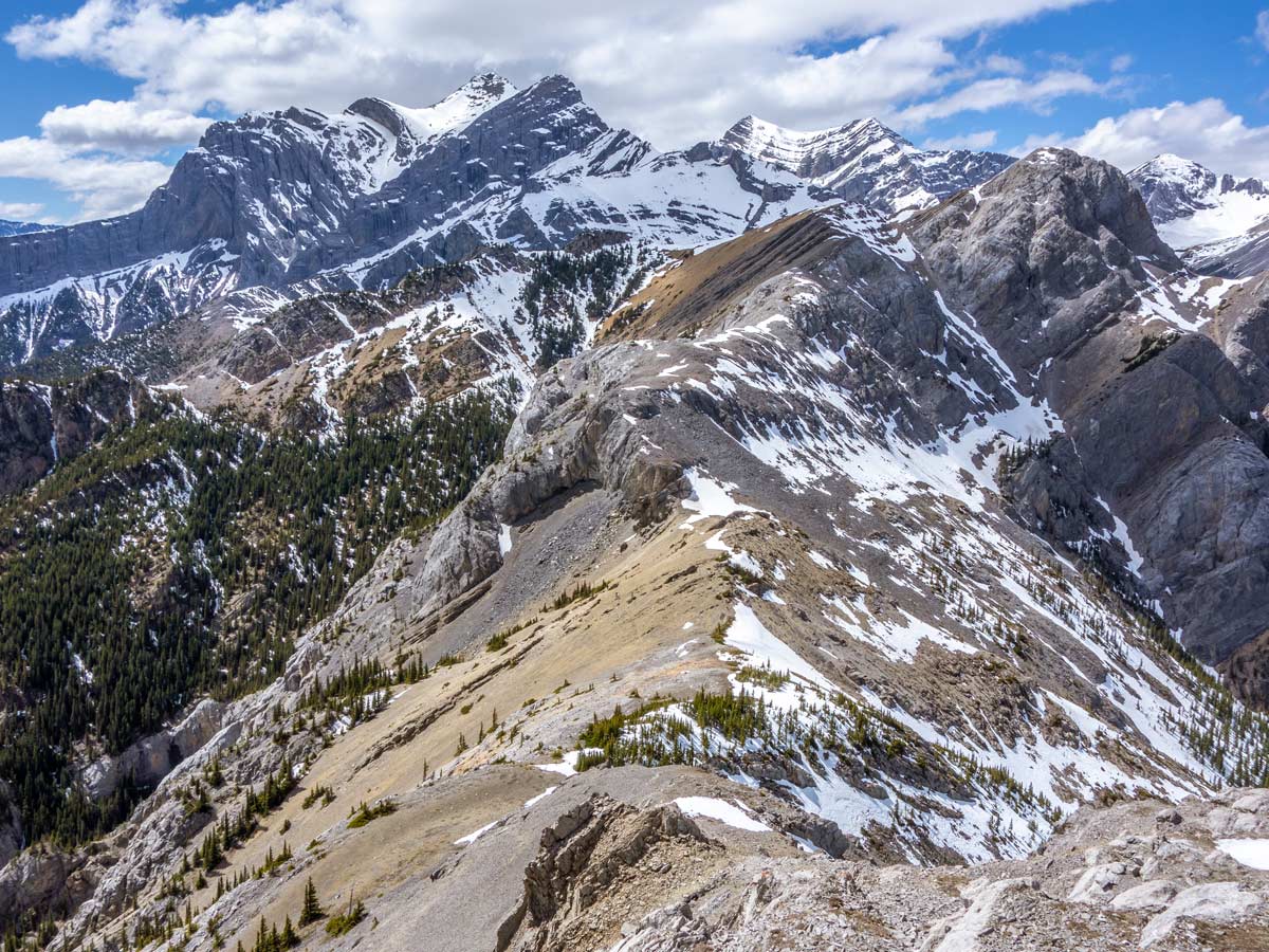 Stunning ridge views on Windy Point Ridge Hike