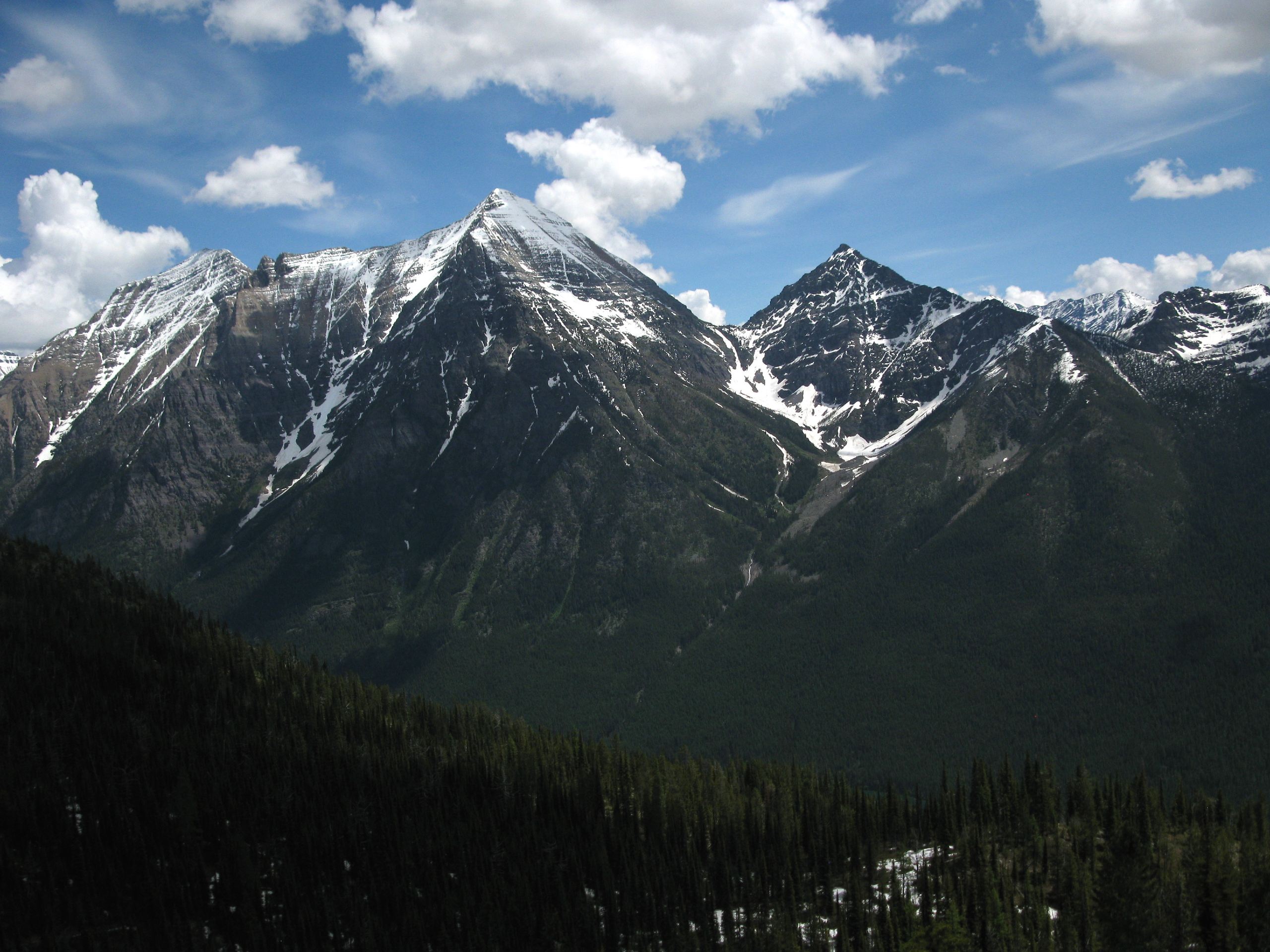 Rainbow Peak from Numa Ridge