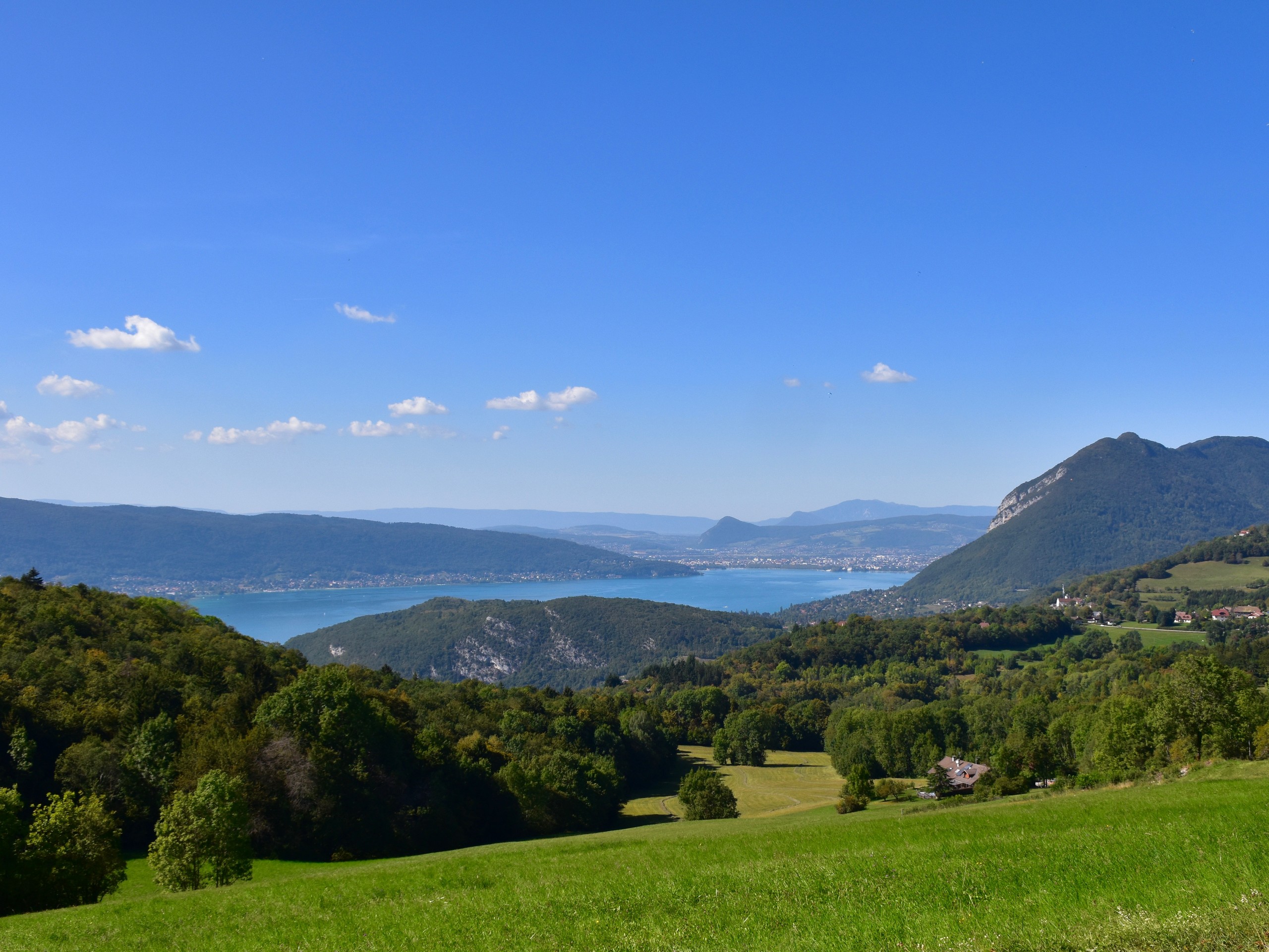 Observing the Lake Annecy views in France