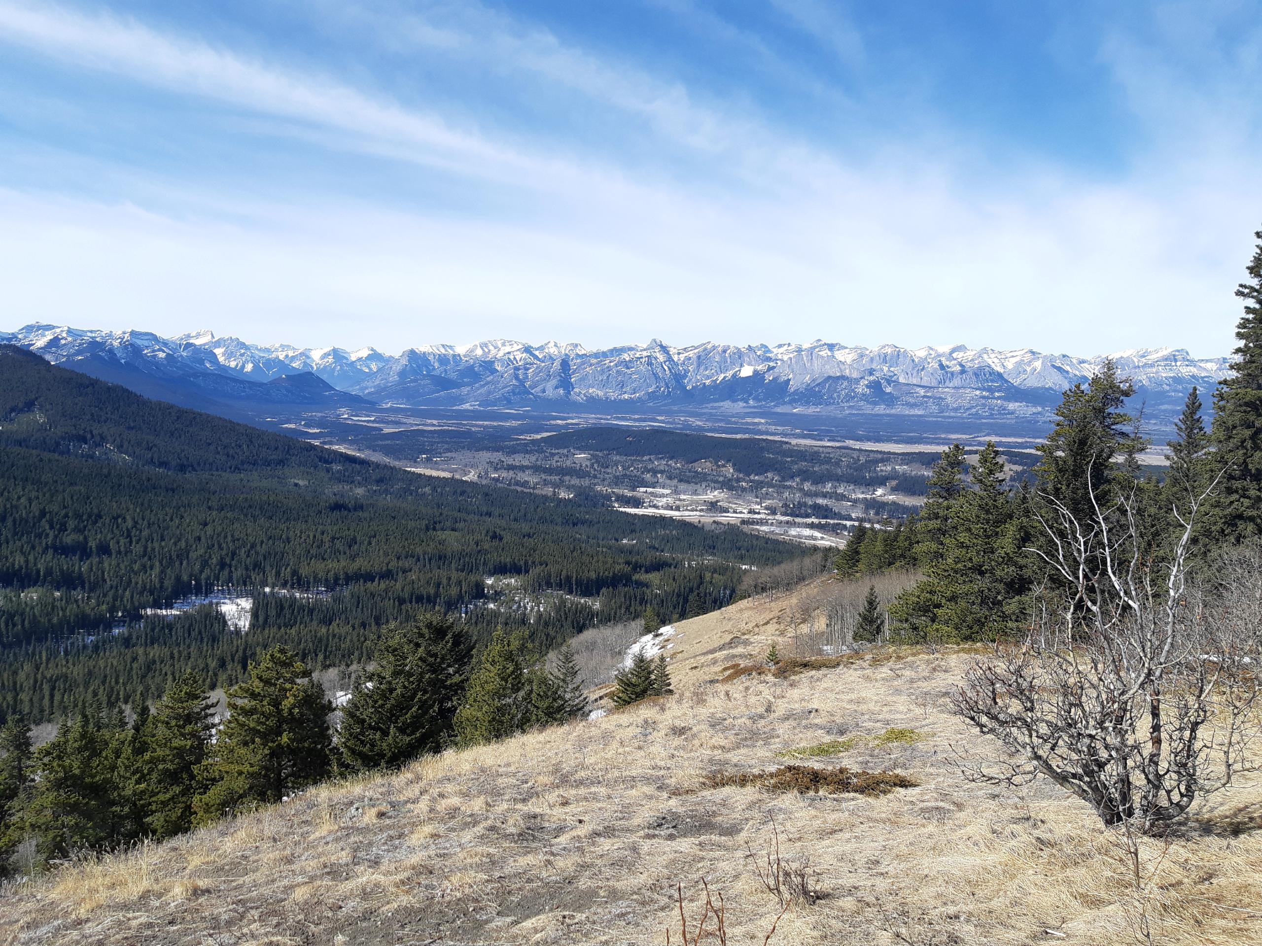 Looking at the mountains (including Yamnushka) from Eagle Hill