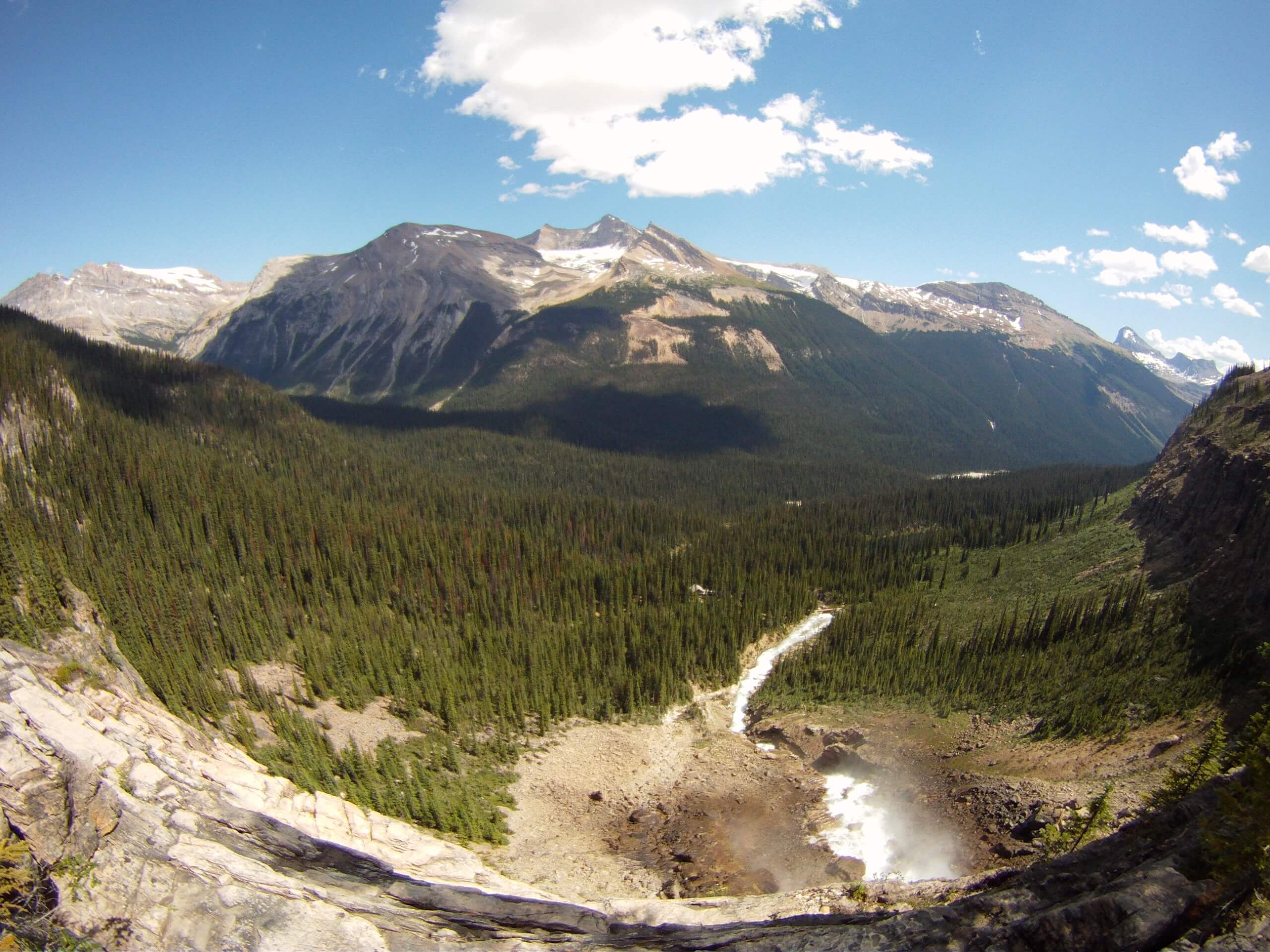 Twin Falls and Little Yoho Valley Trail