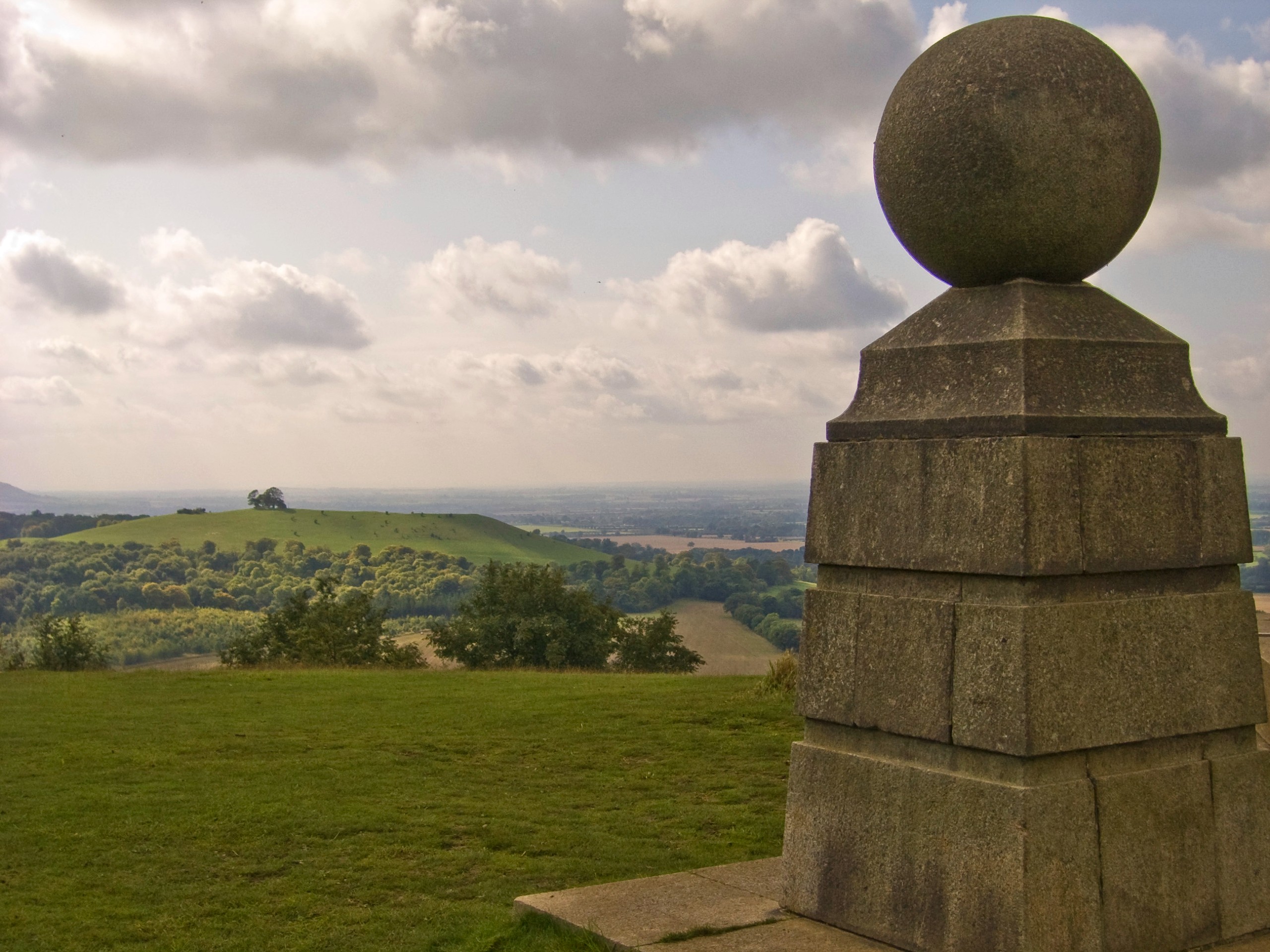 Coombe Hill and Bush Hill Circular