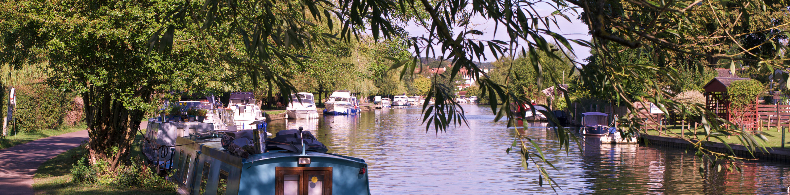 Henley-on-Thames and Aston Walk