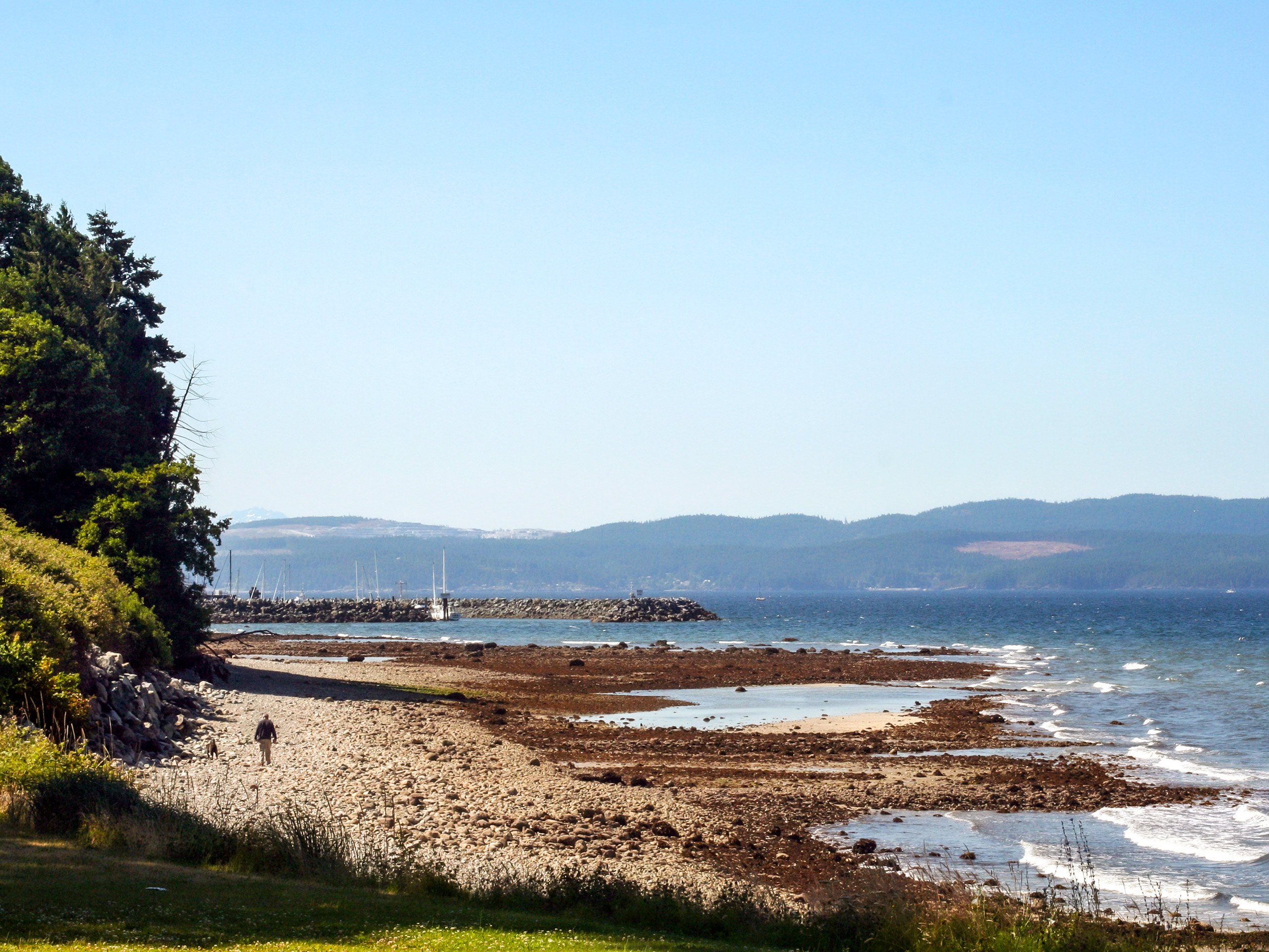 Willingdon Beach Trail