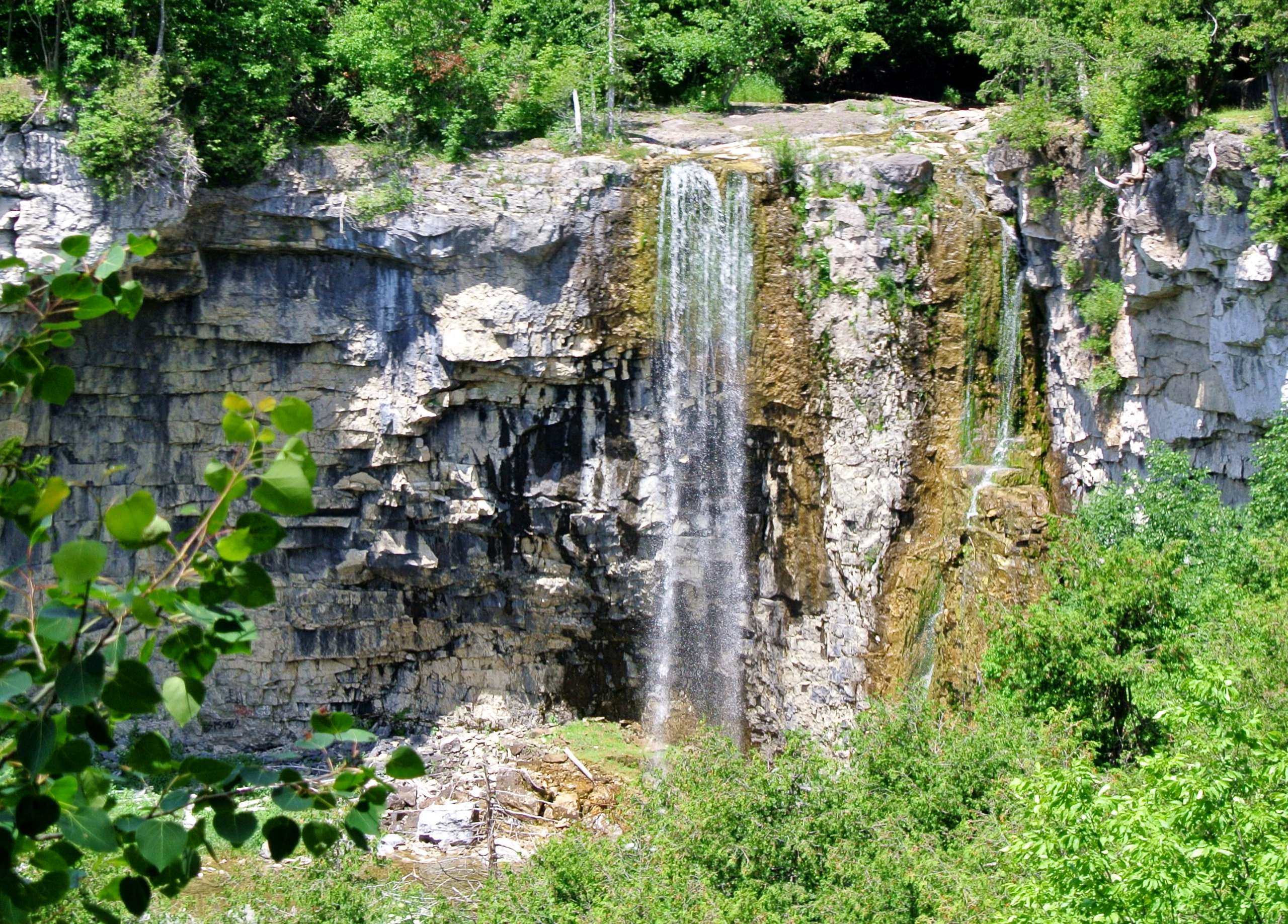 Eugenia Falls and Hoggs Falls Loop Hike