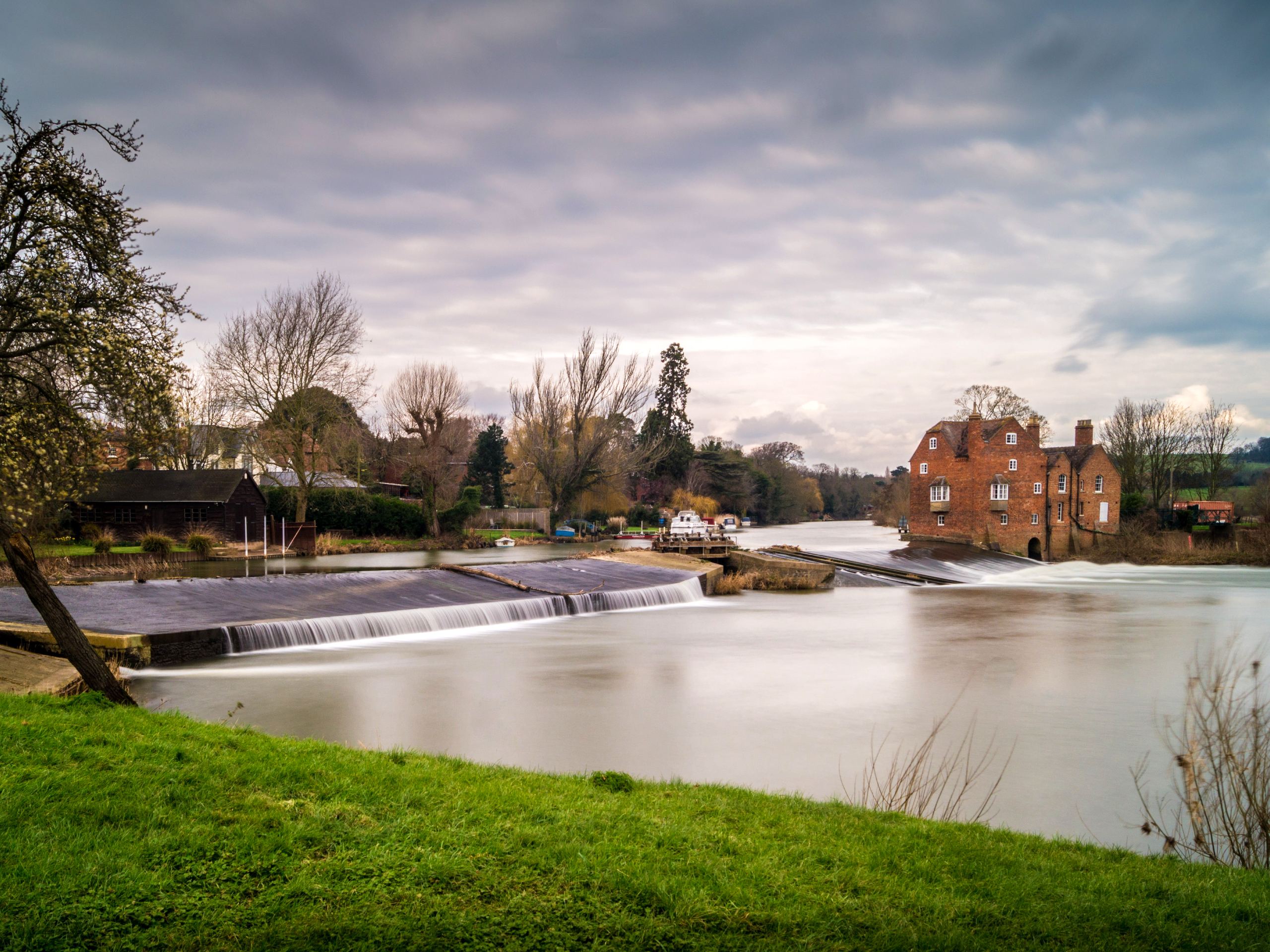 Fladbury River Circular Walk