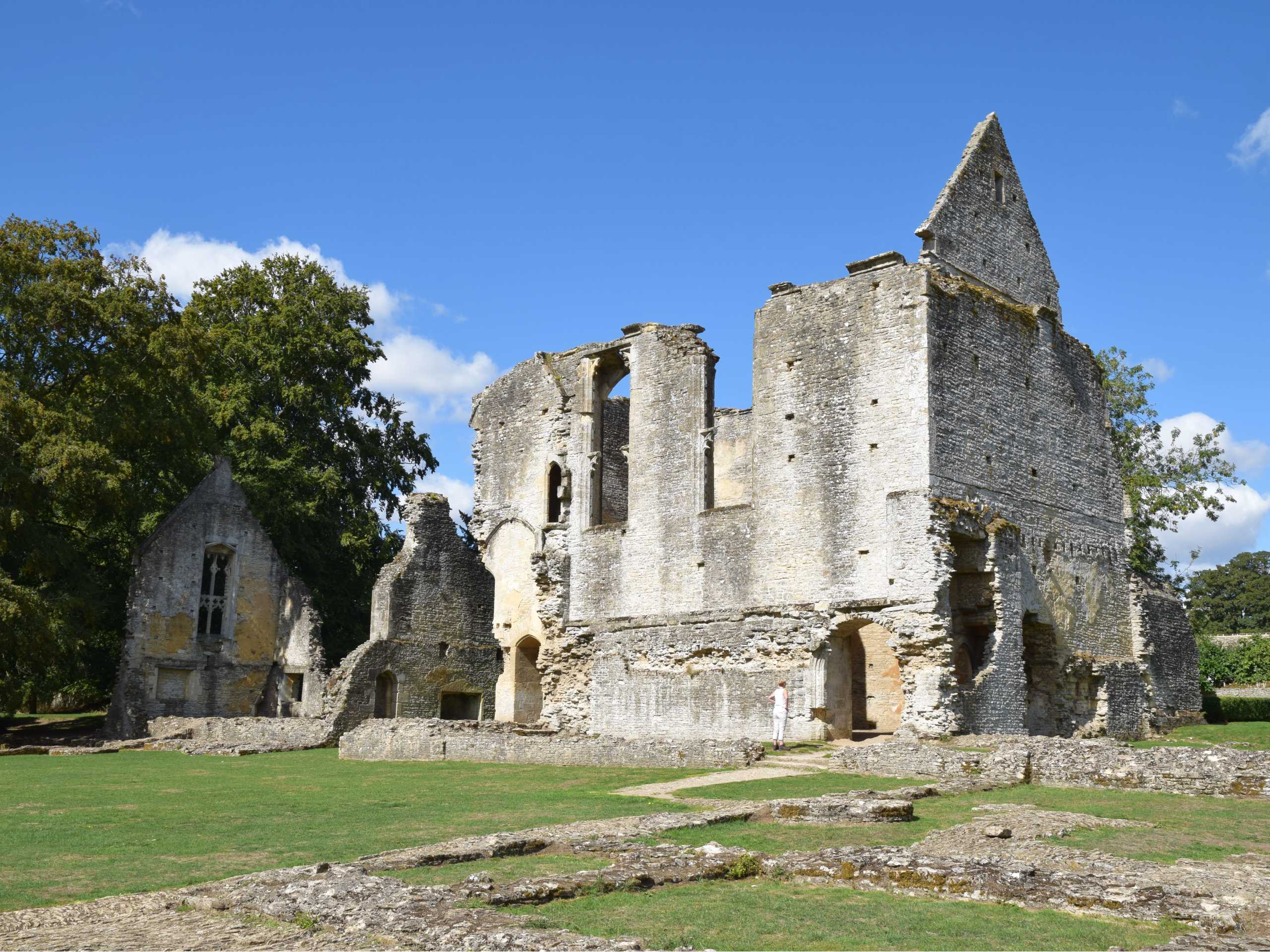 Minster Lovell and Burford Walk