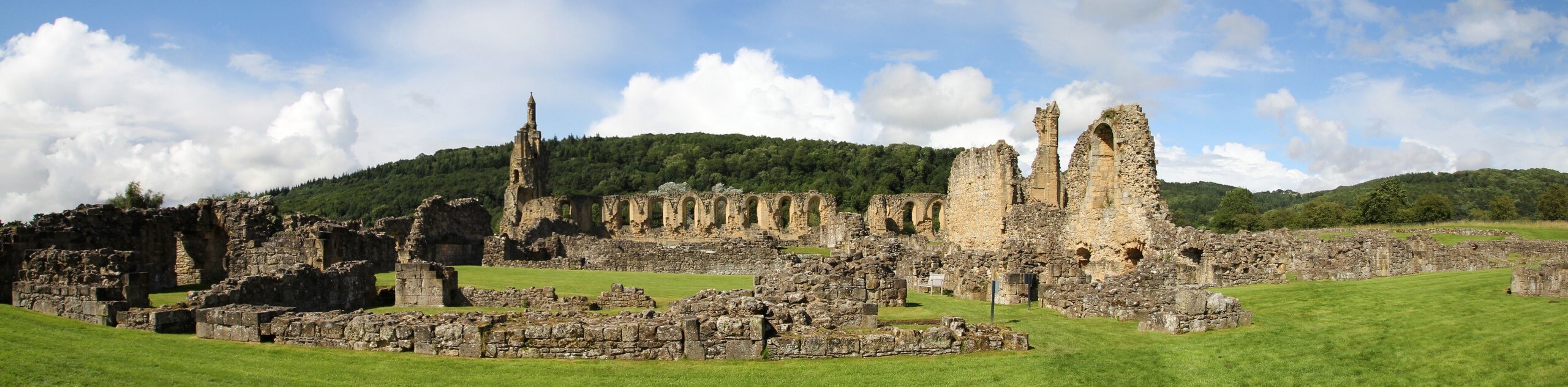 Byland Abbey and Mount Snever Observatory Walk