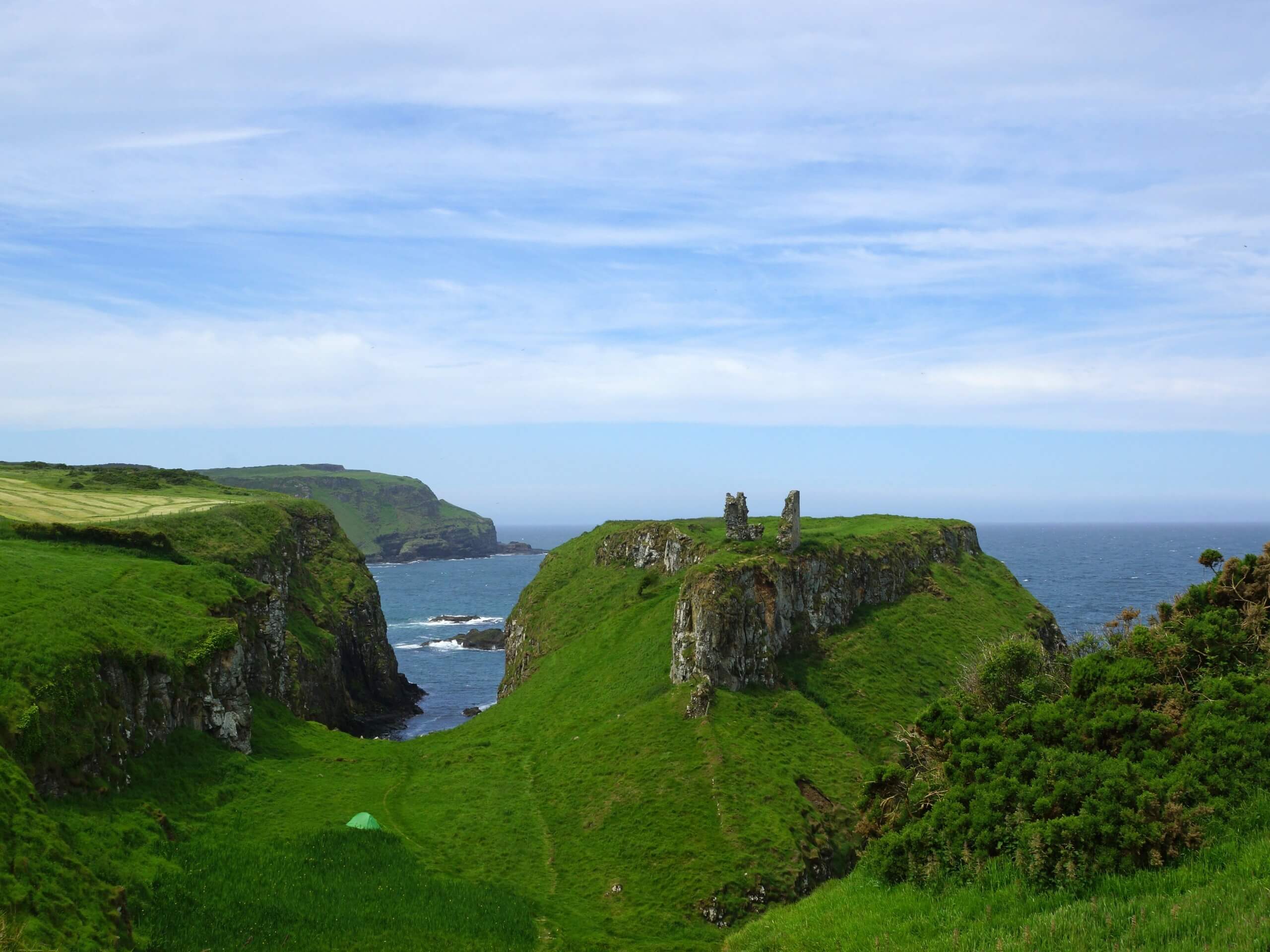 Dunseverick Castle to Ballintoy Harbour Walk