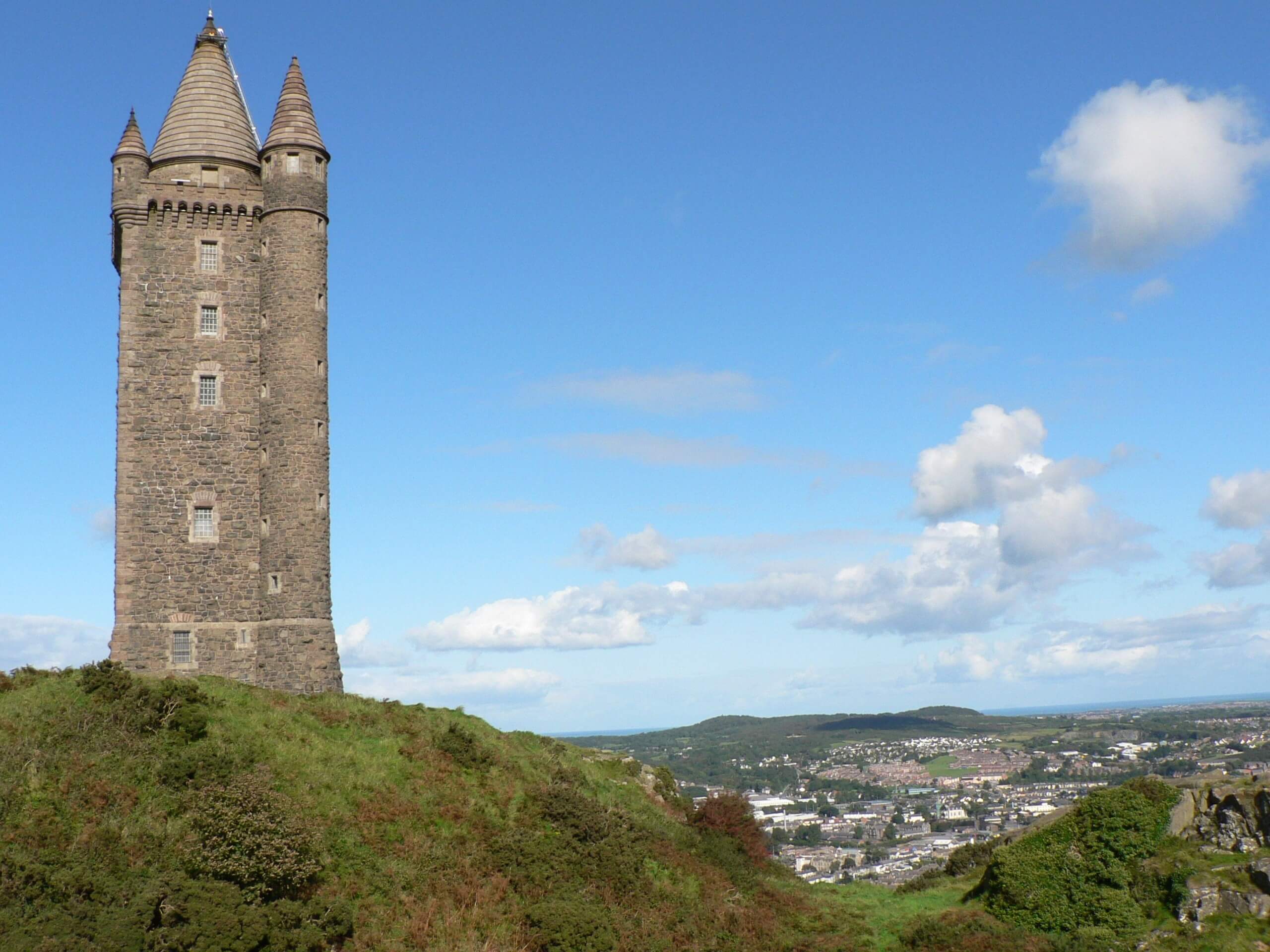 Scrabo Tower via Old Belfast Road Walk