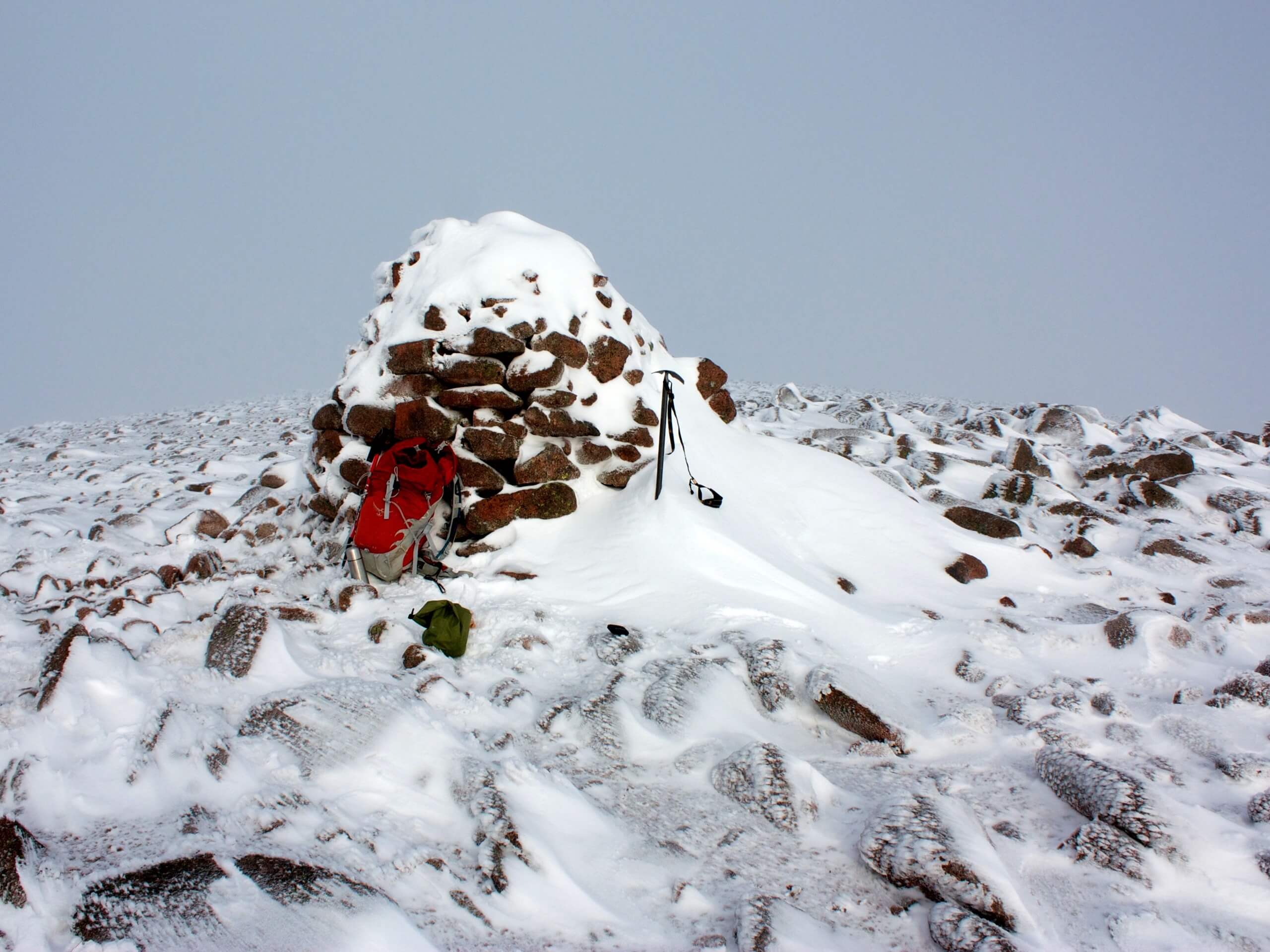 Beinn a'Chaorainn and Beinn Bhreac Walk