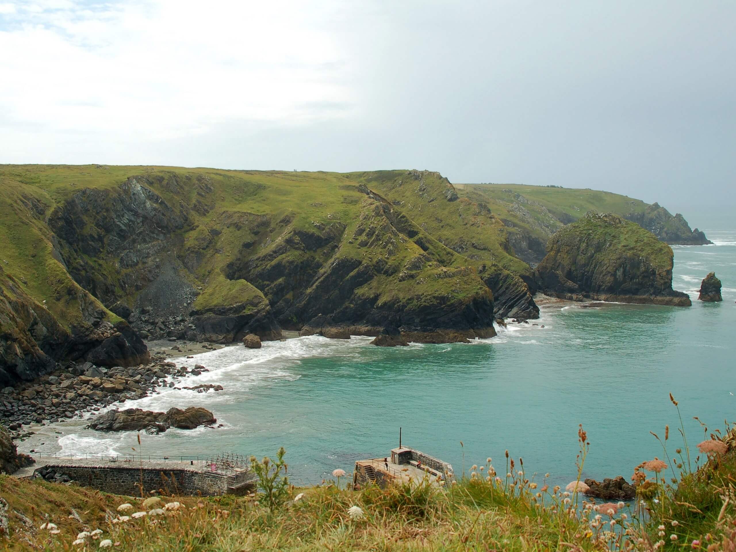 Mullion Cove Circular Walk