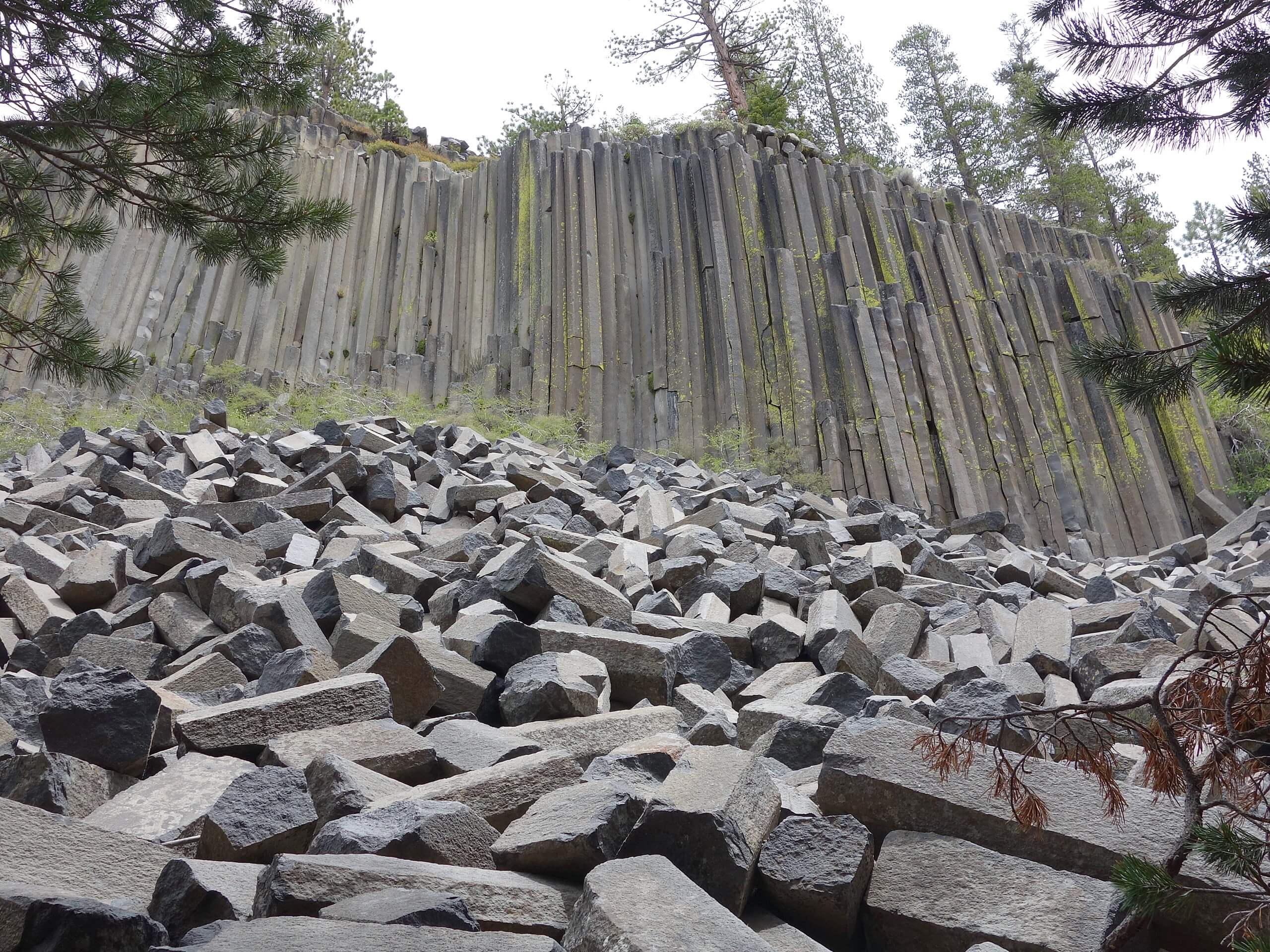 Devil's Postpile Loop