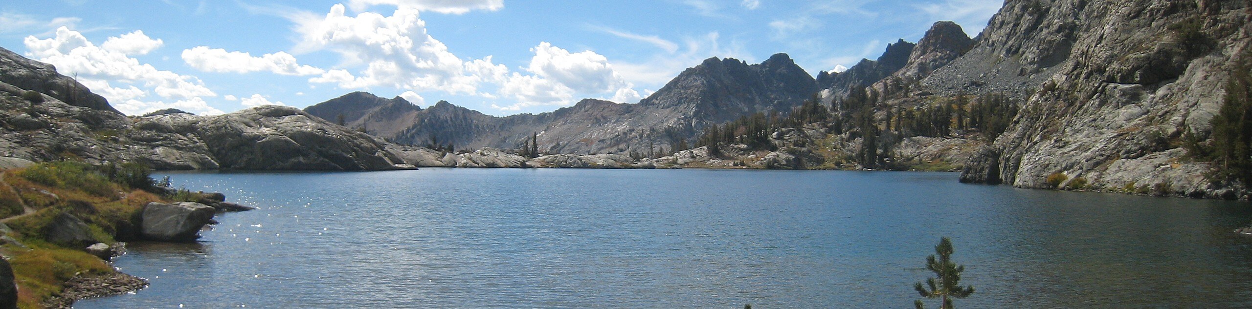 Minaret Lake Trail