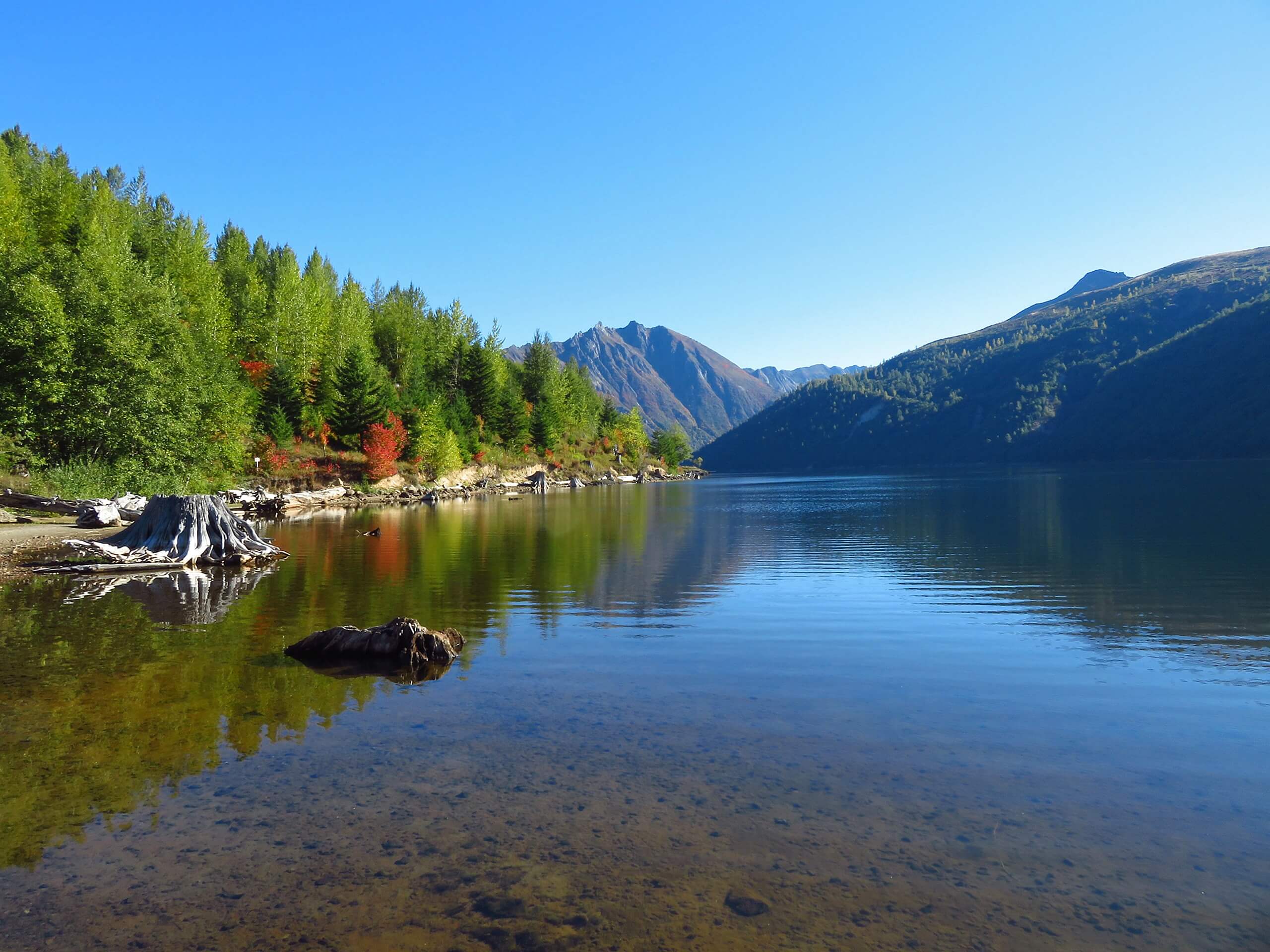 Coldwater Lake via Lakes Trail