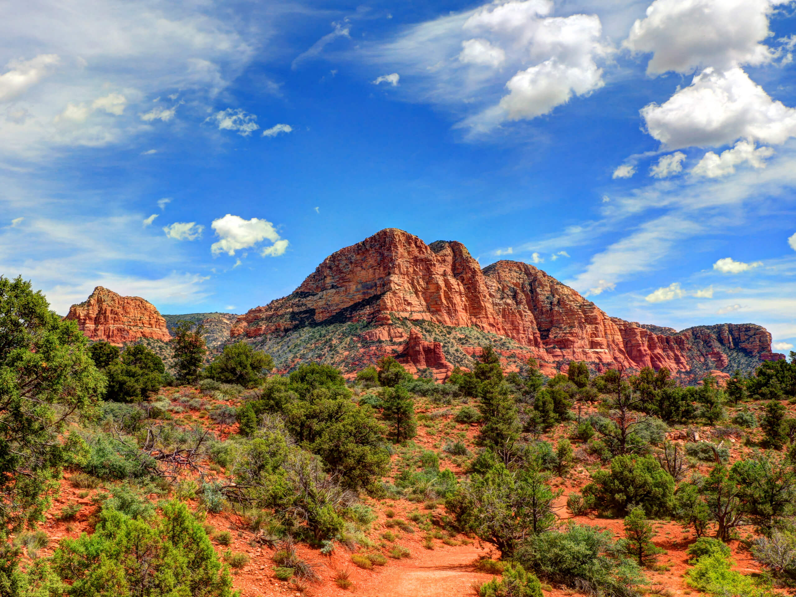 Bell Rock Trailhead via Little Horse Trail