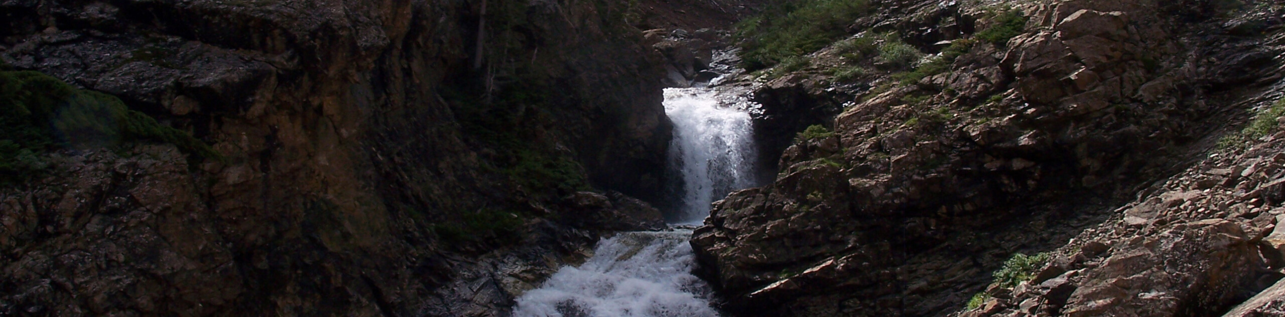 Devil’s Punchbowl Waterfall Trail