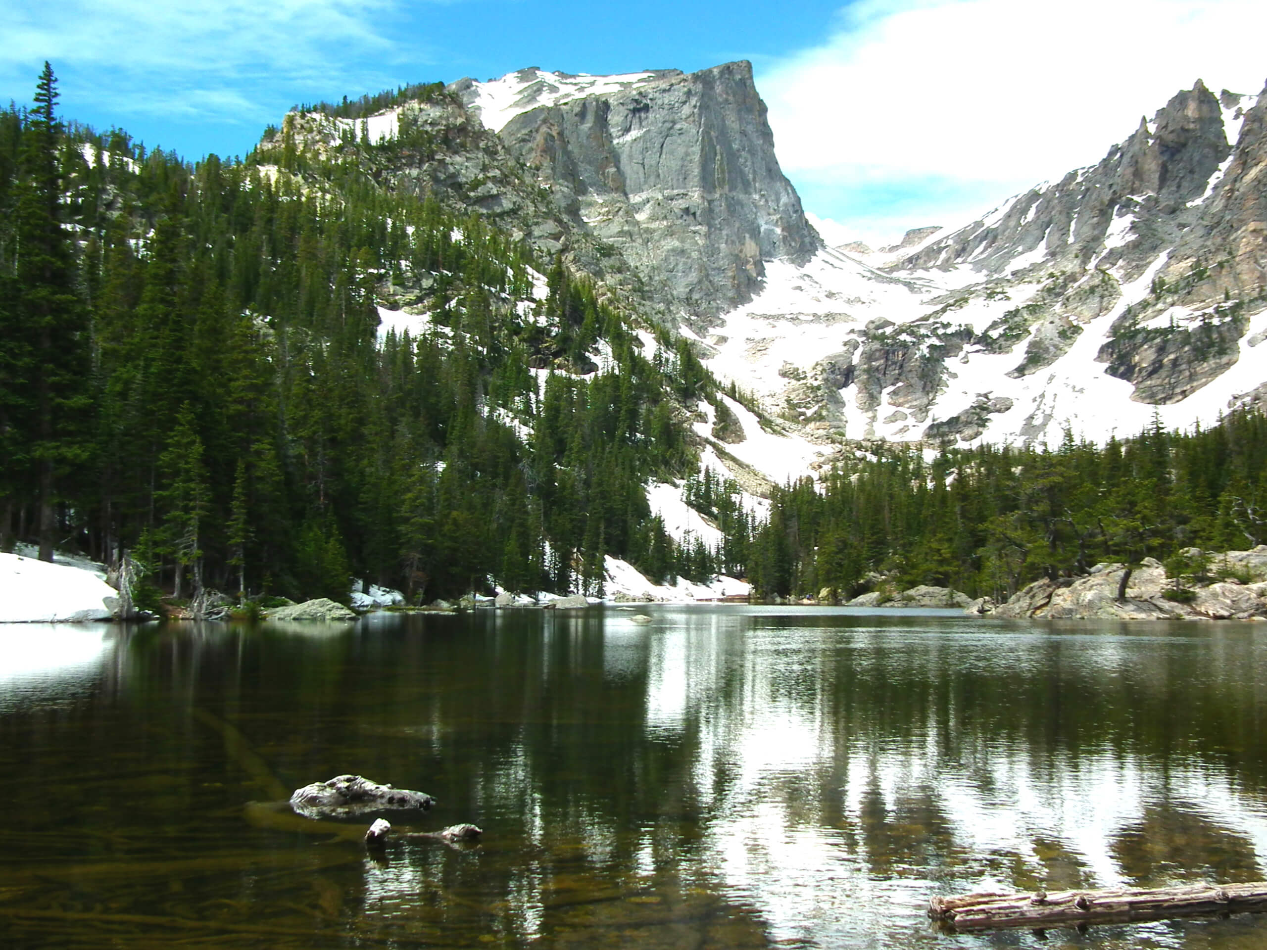 Bear and Emerald Lakes Hike