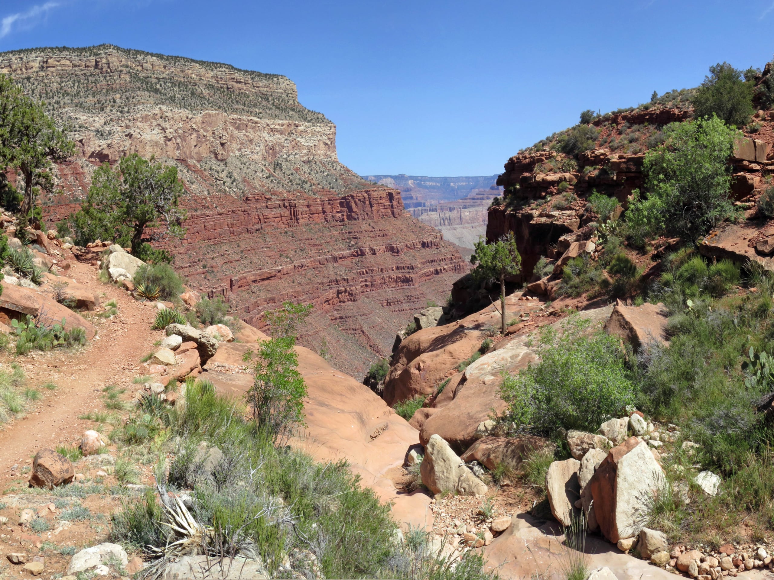 Dripping Springs via Hermit Trail