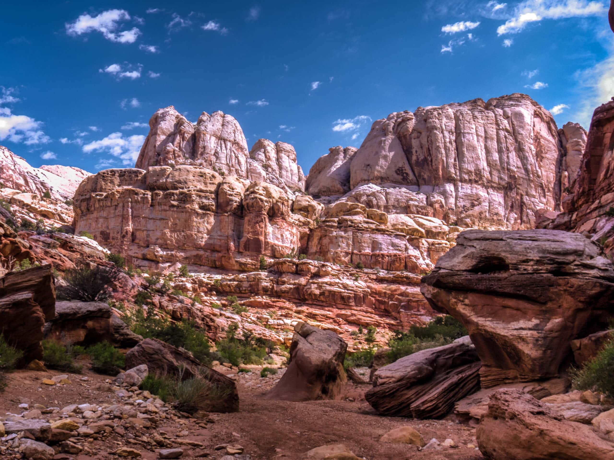 The Grand Wash Trail via Northeast Trailhead