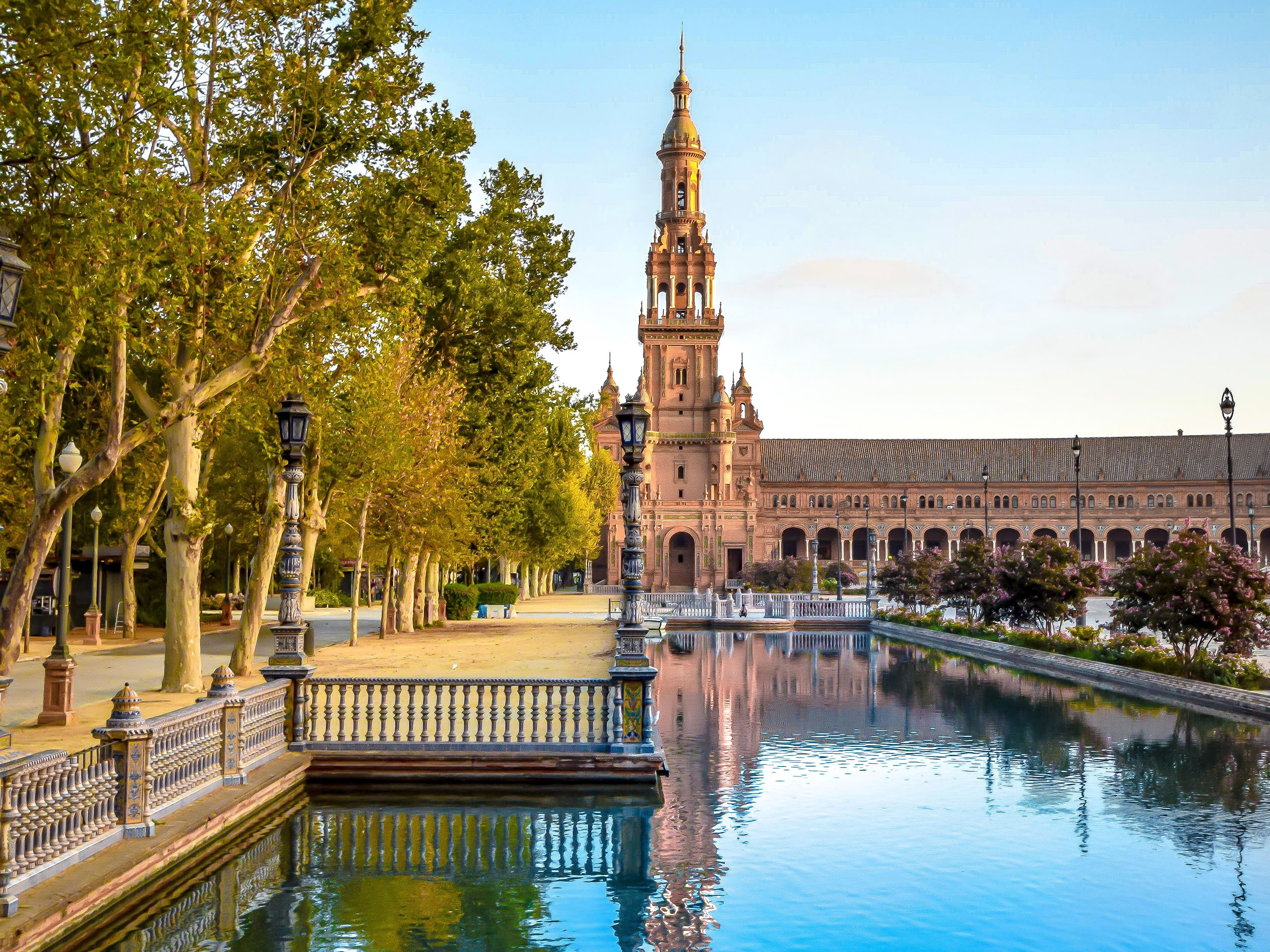 Stage 1 - Wander through the busy city of Seville