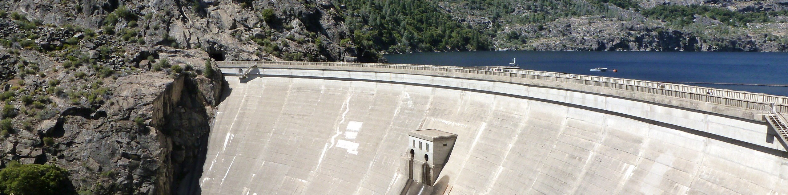 O'Shaughnessy Dam to Tuolumne River Hike