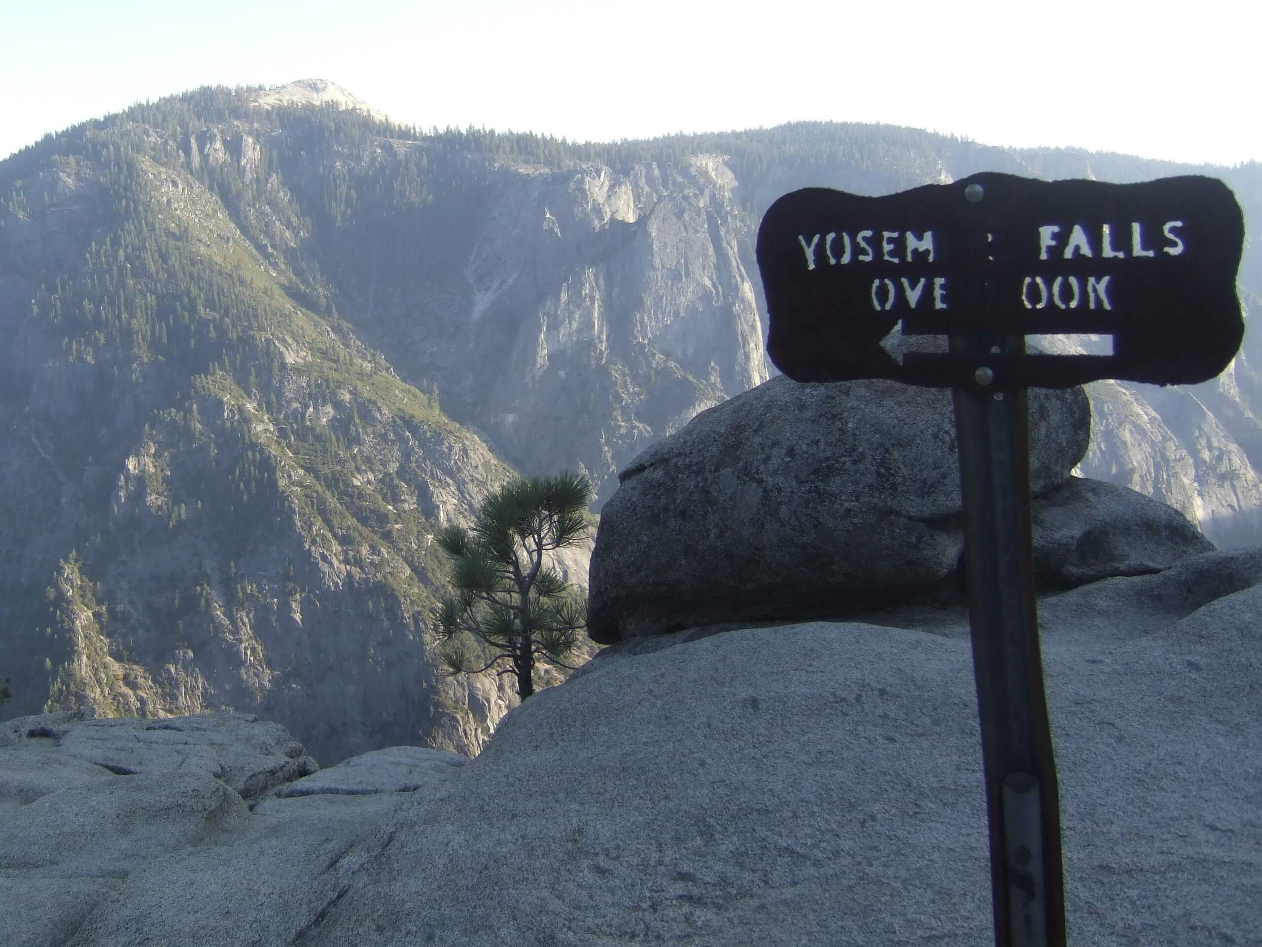 Yosemite Creek Trail