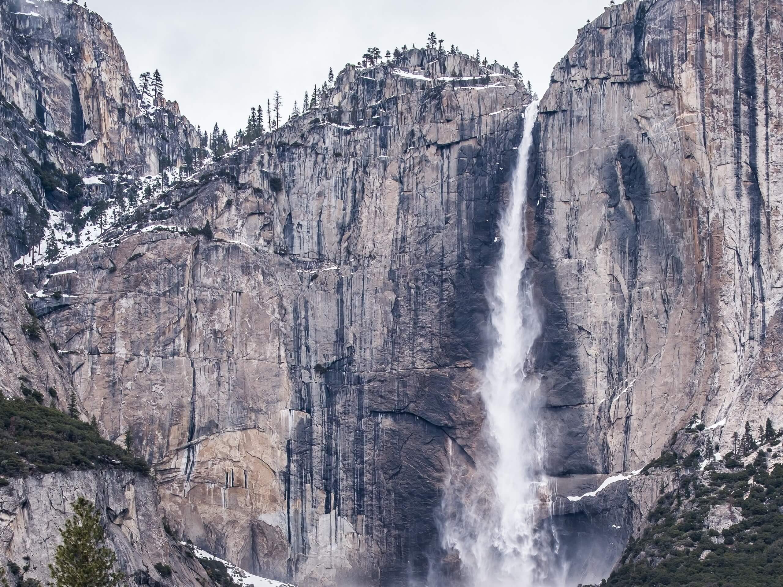 Tamarack Flat to Yosemite Valley Hike