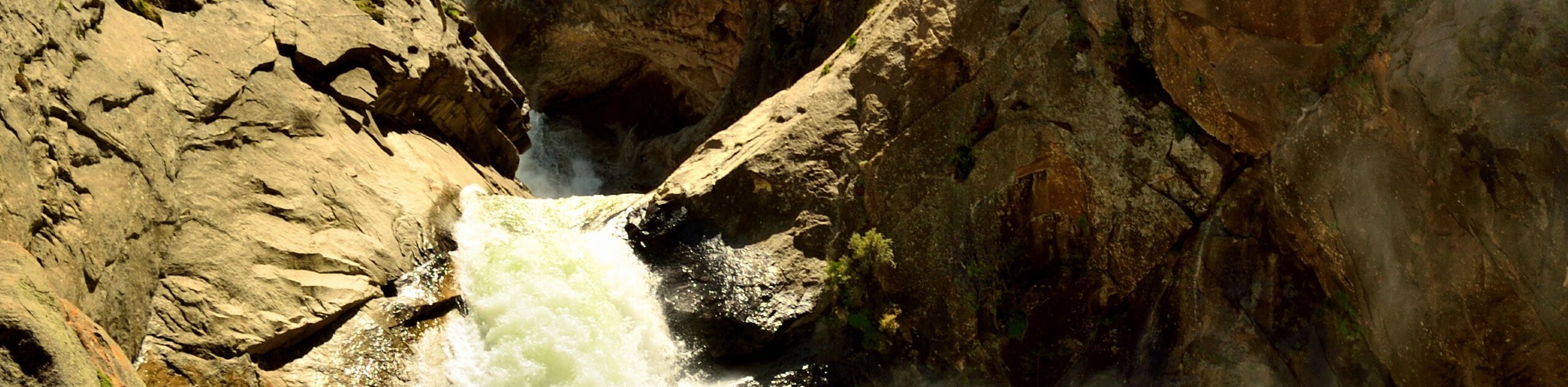 Roaring River Falls Trail