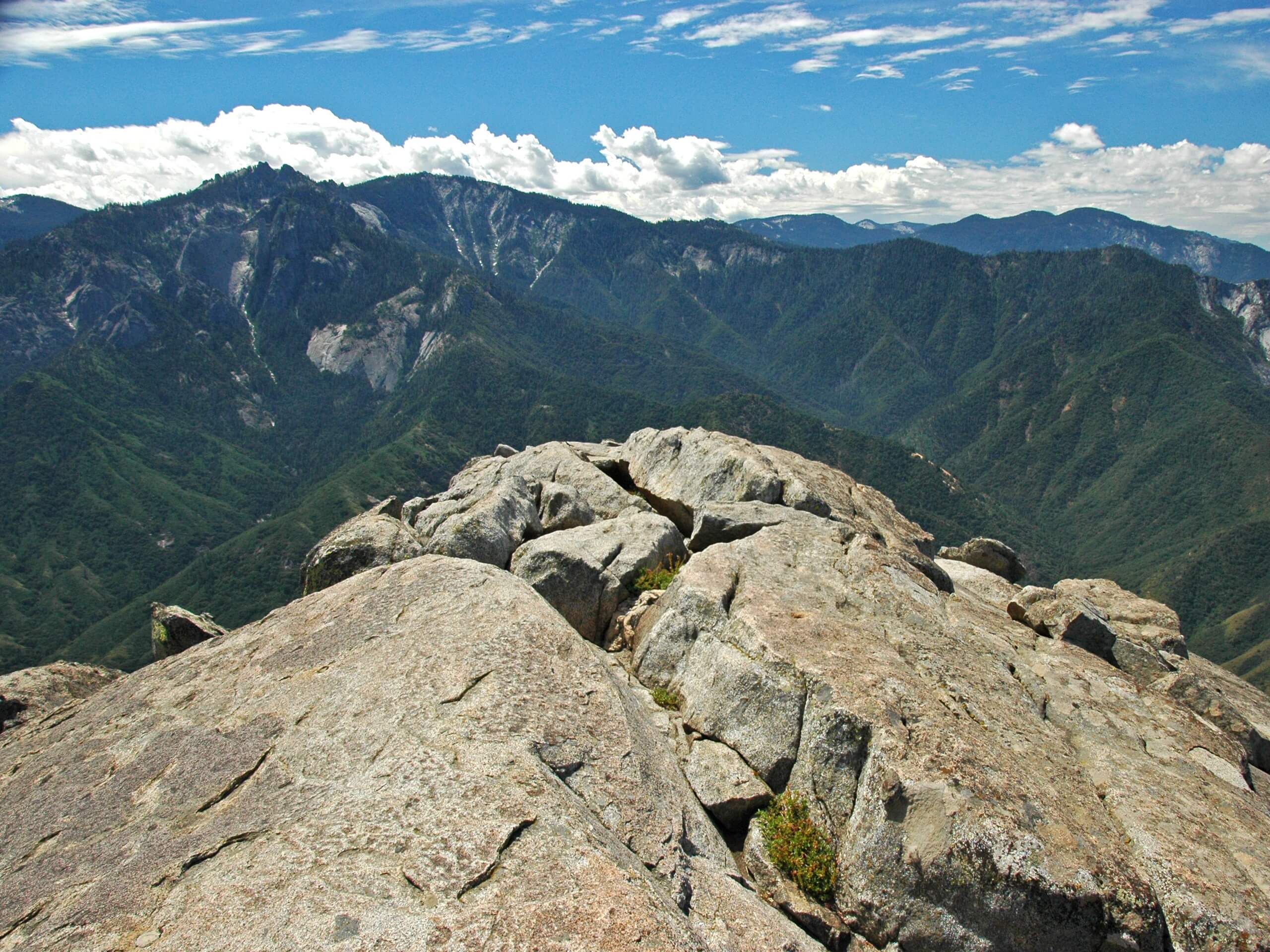 Moro Rock, Eagle View, and Huckleberry Loop Hike