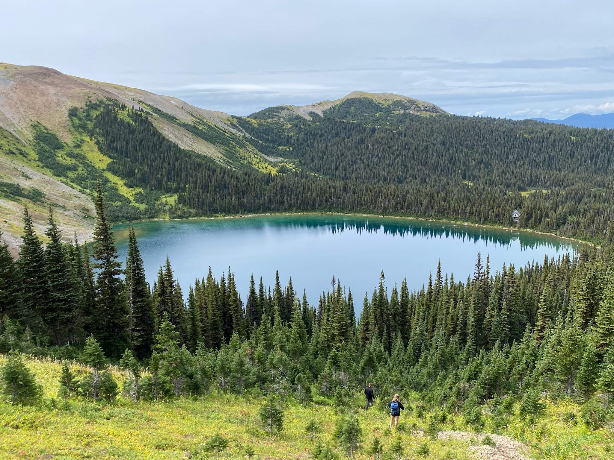 Raven Lake and Ridge Trail