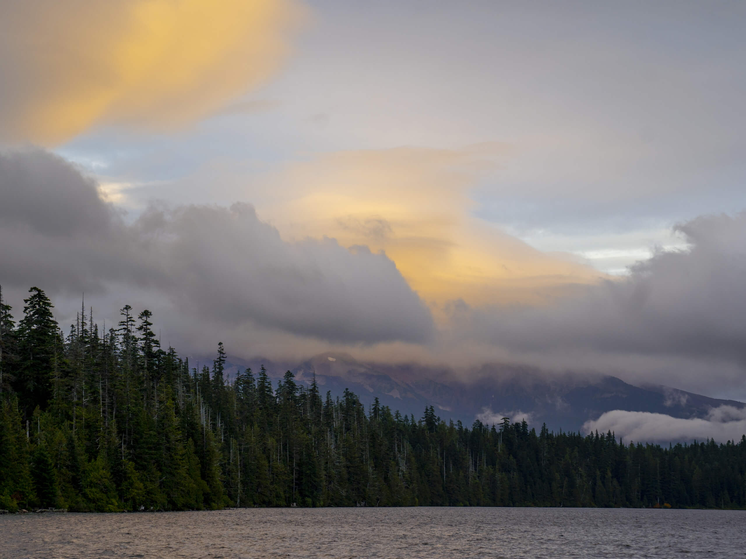 Lost Lake Loop Hike