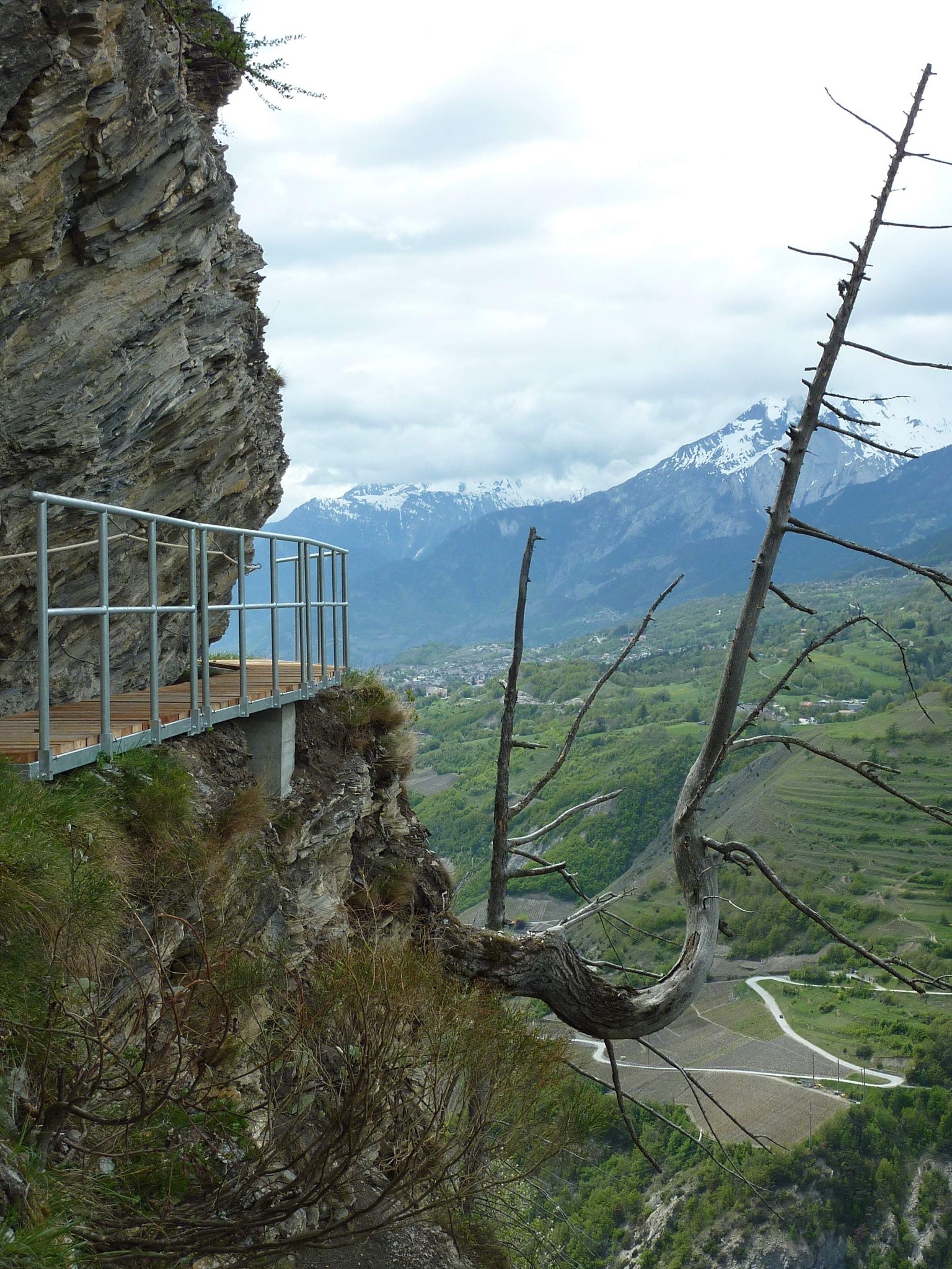 Grand Bisse De Lens Hike 1